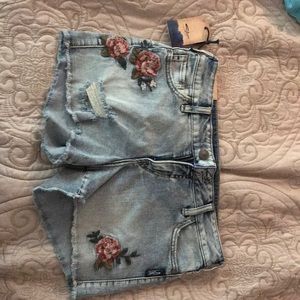 Women’s silver jean shorts